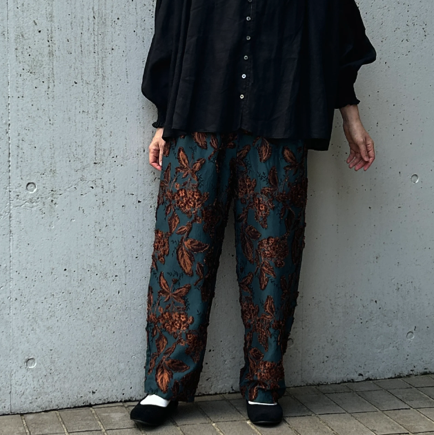 PARISDEAOUNEパリドゥアオウネジャガードフラワーパンツ　完売品 楽天市場】PARIS DE AOUNE パリドゥアオウネ フラワージャガード